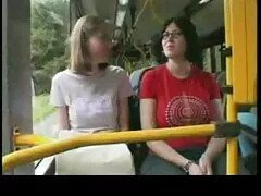 תינוקות לסביות די לוהטות סרטי קוקסינליות חינם וסקסיות מתרוצצות ומשתעשעות בתחת שלהן
