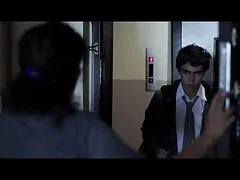 השוטר מייק מנצ'יני אוכל בחוץ את כוס המילף של ג'סיקה סרטים גייז חינם ריאן