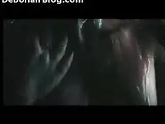 השוטר עושה עסקה סרט סקס חינם עם הגנב ועם אמה החורגת